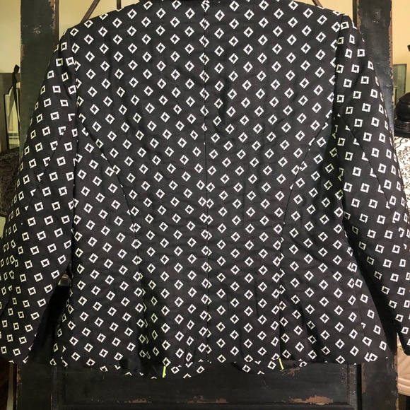 Classic VINCE CAMUTO Signature 2 Button Blazer Suit Jacket~2P~Black/White~Preppy - Picture 2 of 10